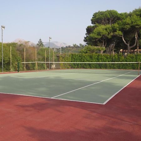 Villa Teti - Sicilia 坎波菲利斯·迪·罗切 外观 照片